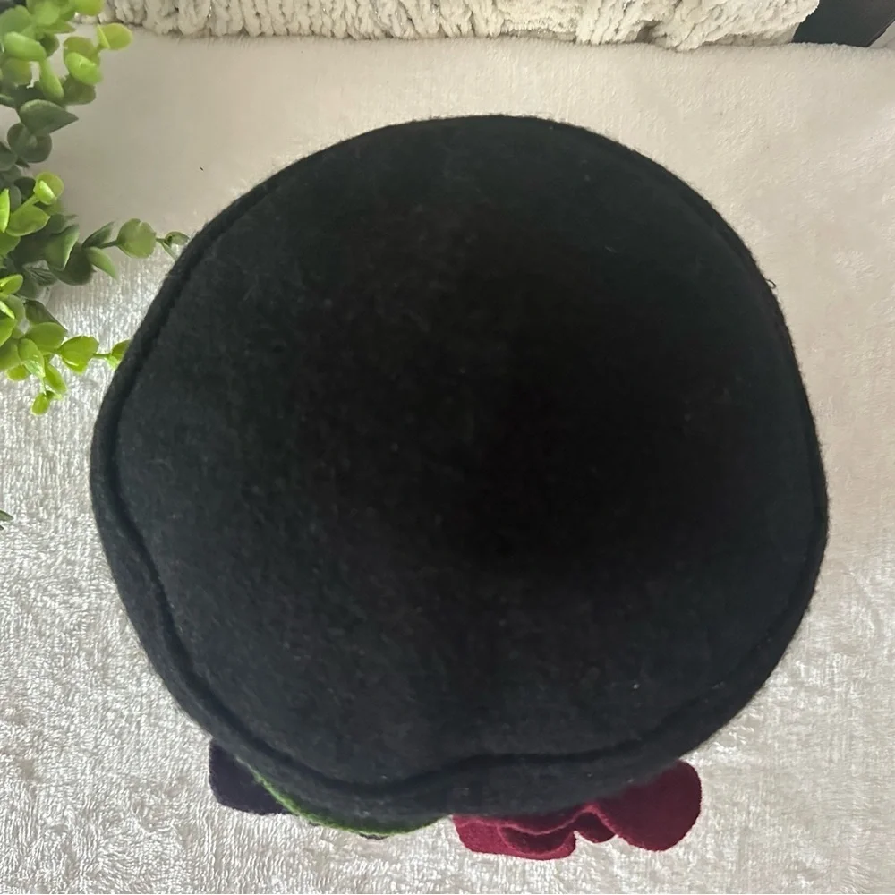 Vintage Parkhurst Wool  Gardenia Cloche Hat